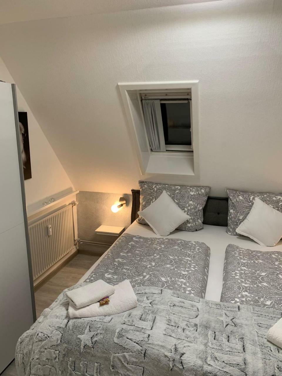 Ferienwohnung An de Warft Schwalbennest Büsum Exterior foto