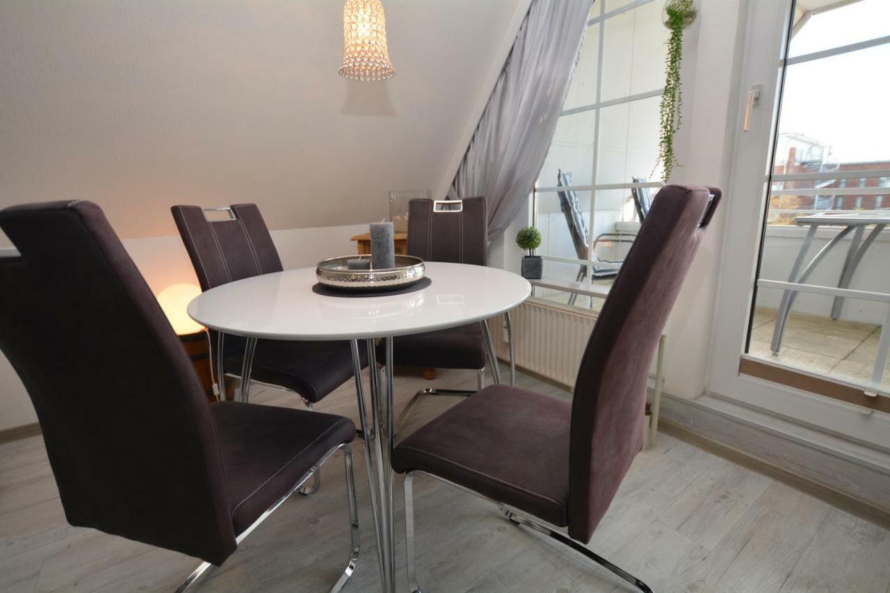 Ferienwohnung An de Warft Schwalbennest Büsum Exterior foto